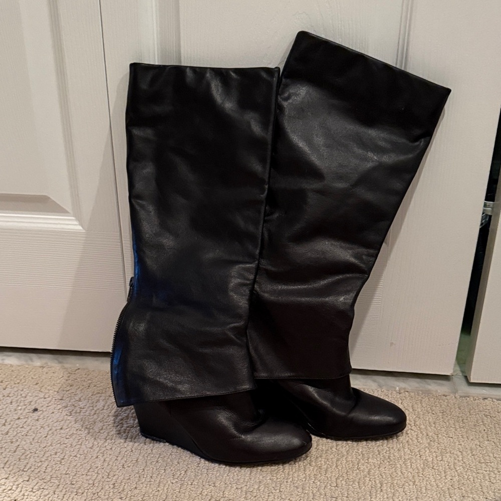 Black Wedge Boots
